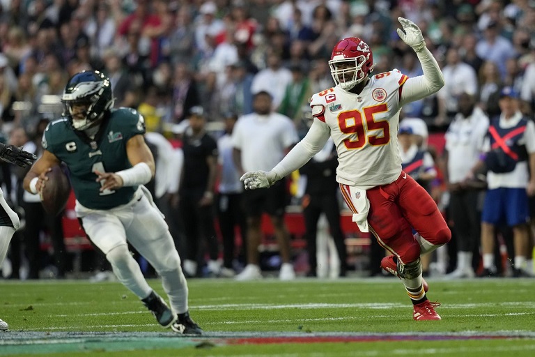 Kansas City Chiefs kärsii veteraanipelaajan jatkopalkoista